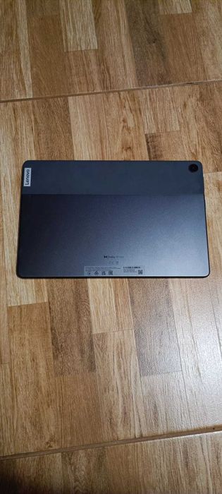 Vând Tableta Lenovo M10 pt piese