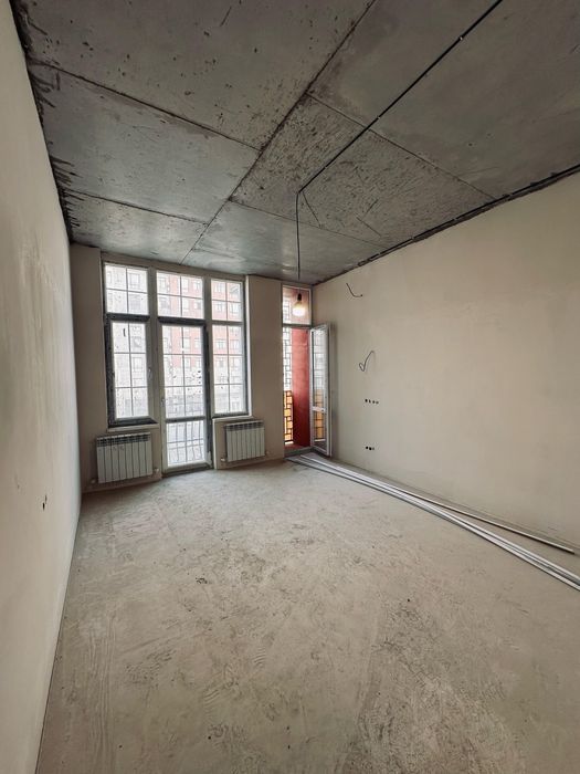 Продаю 4х комн квартиру