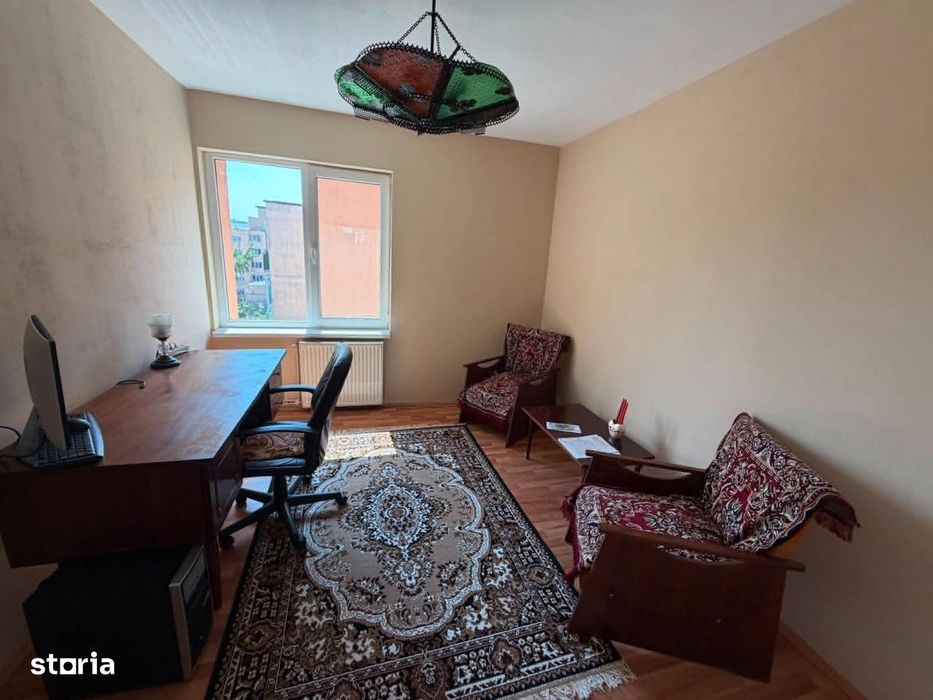 Apartament 4 camere de vanzare zona Maurer Targu Mures, Mures