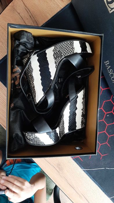 Босоножки Basconi Турция