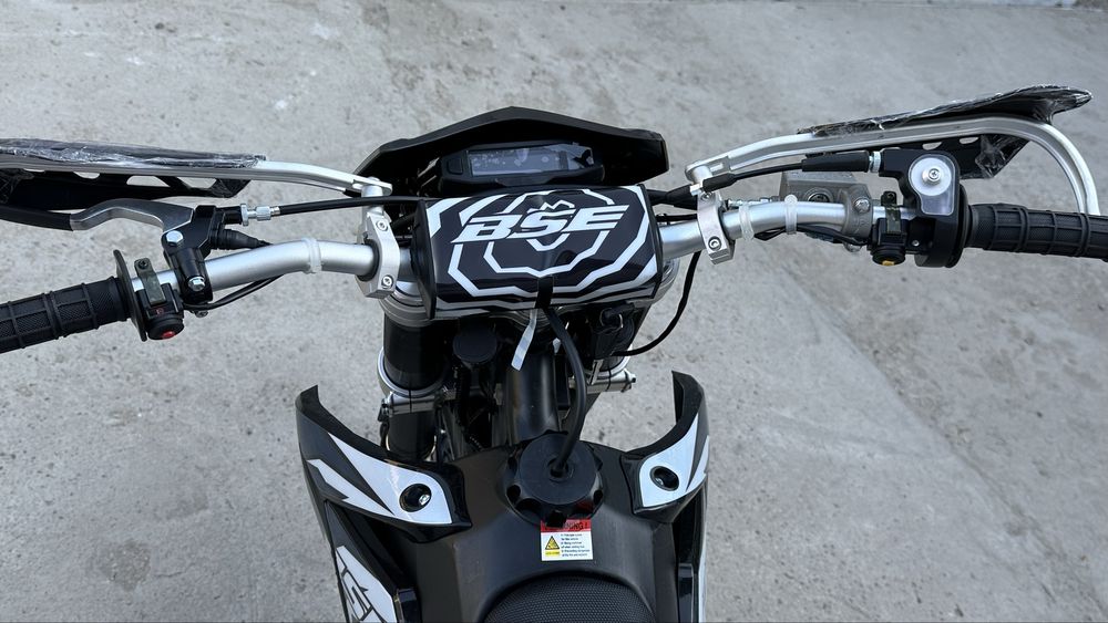 BSE эндуро 250куб мотоцикл