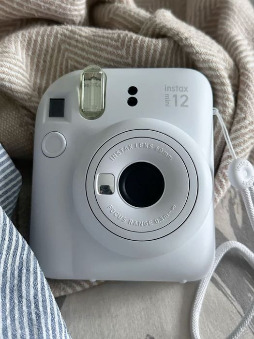 instax mini 12 (новый)