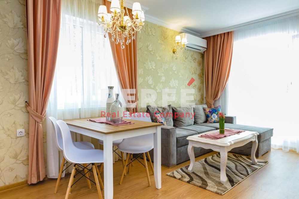 Продава се Двустаен апартамент в к.к. Слънчев бряг - 44 кв.м за 2135 €/кв.м - Снимка #1