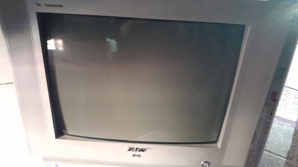 Продам телевизор. Хорошем состоянии