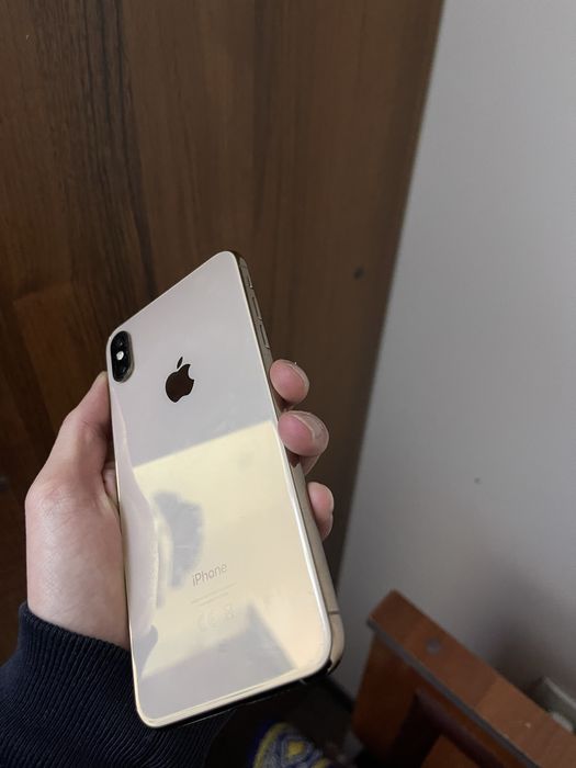 iphone xs max gold