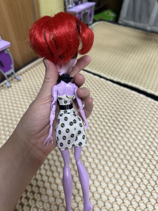 Продам куклу  монстр хай!