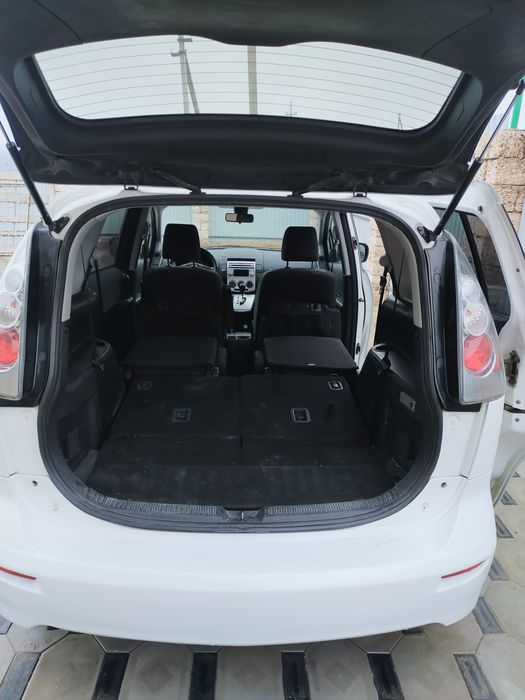 Продается Мазда 5