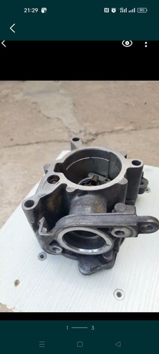 Вакумный насос от пассат Б6