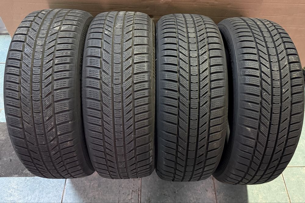 215/55/17 M+S 4 buc Continental