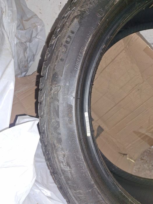 Летни гуми 215/50/18