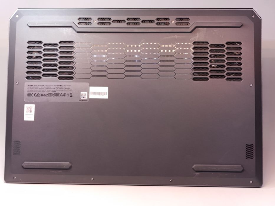 Lenovo LOQ 17IRX10 i7-13650HX RTX 5060(8GB)SSD 1TB/ 32GB | #D92584