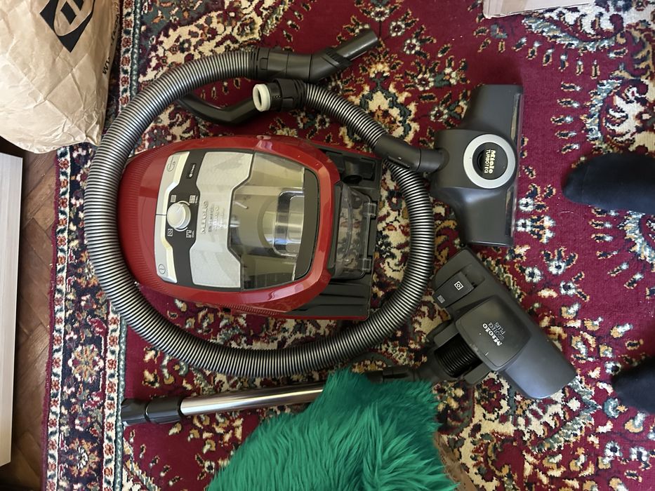 Miele blizzard cx1 прахосмукачка