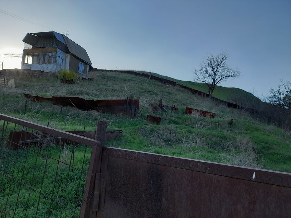 Продаётся  дача  Турарские дачи