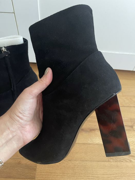 Mango боти, естествен велур