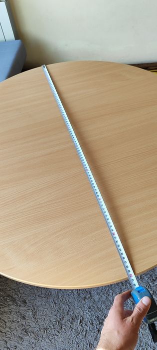 Кръгла маса Kinnarps