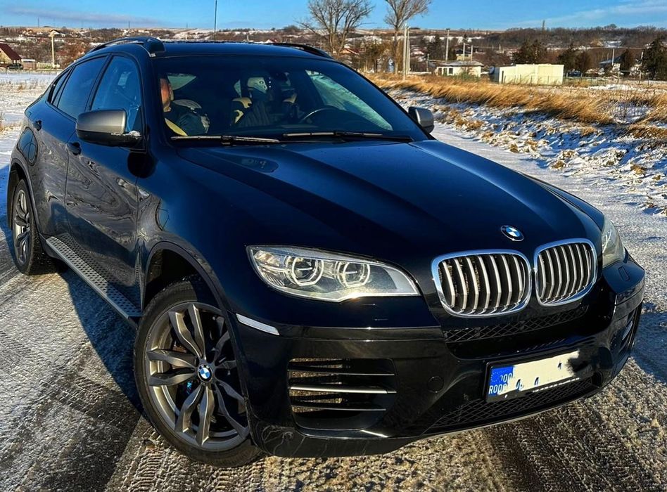 BMW X6 M50D ……….