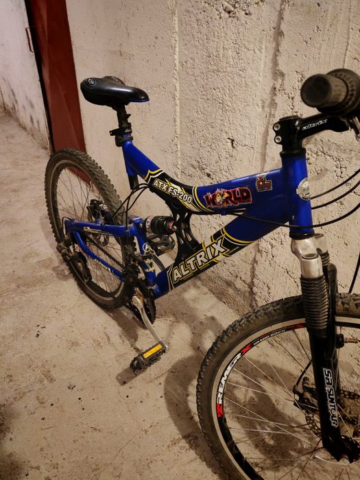 Vând bicicletă ALTRIX