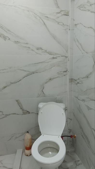 Beruniy metro jarariqda Qizlarga 900000