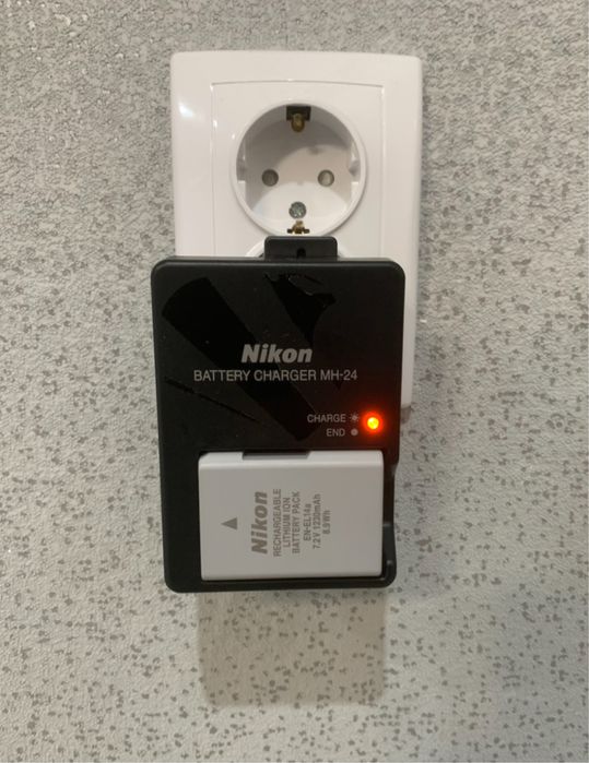 Фотоапарат Nikon D3500