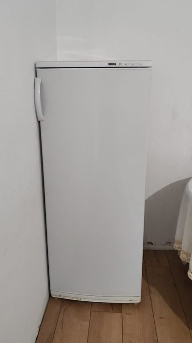 Продается холодильник