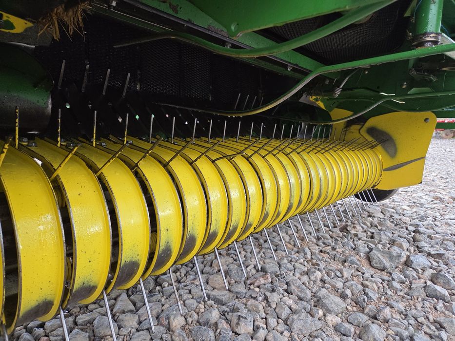 Presa Balotat John Deere 592