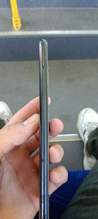 Продается Samsung A71,в хорошем состоянии.