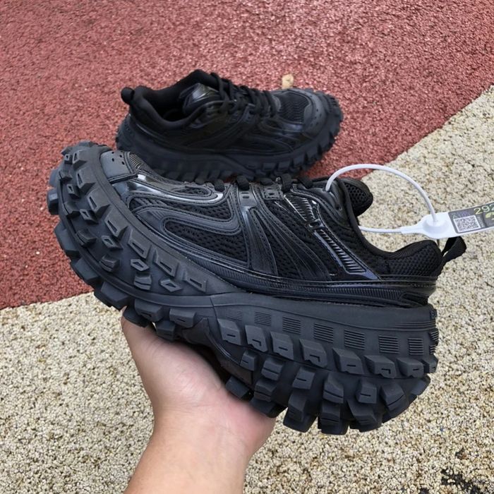 Balenciaga Defender Black Dark Grey/Black