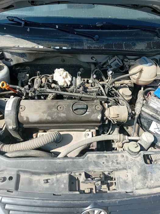 Volkswagen Polo 1.4 бензин 1998 година 75 к.с на части
