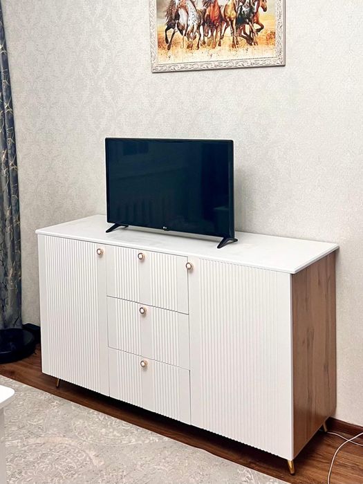 Продам тумбу мдф