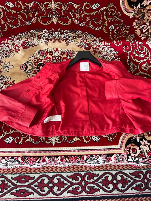 Куртка кожаная. 44-46 размер. Бренд “Mango”