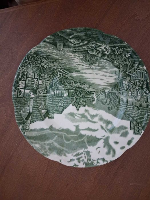 Порцеланов сервиз от Johnson Bros "Olde English Countryside"