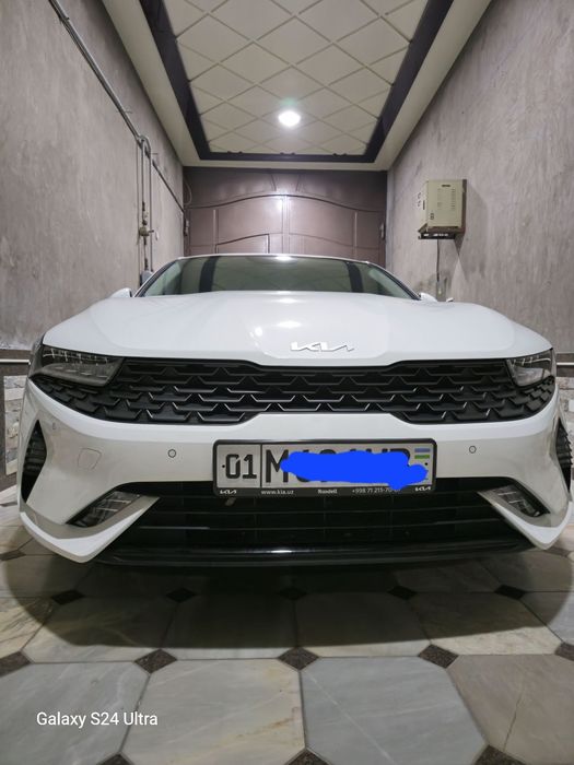 КИА. К5 Пристиж +