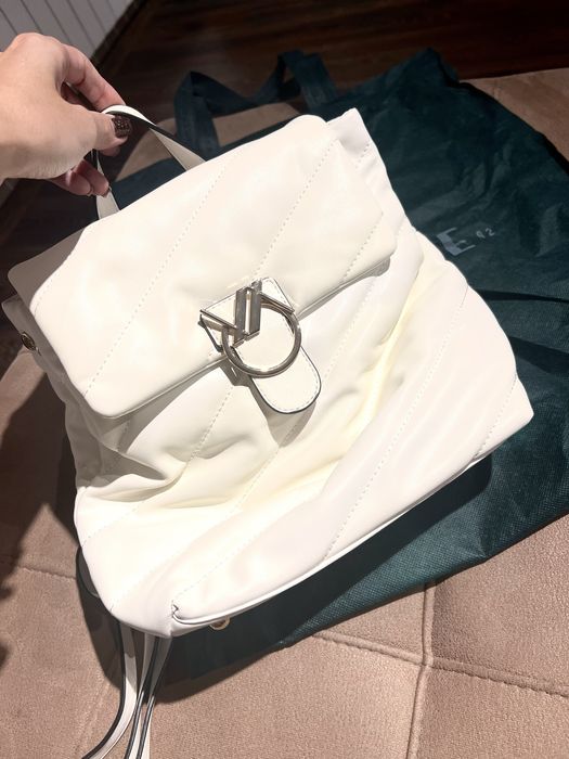 Дамска раница VERDE