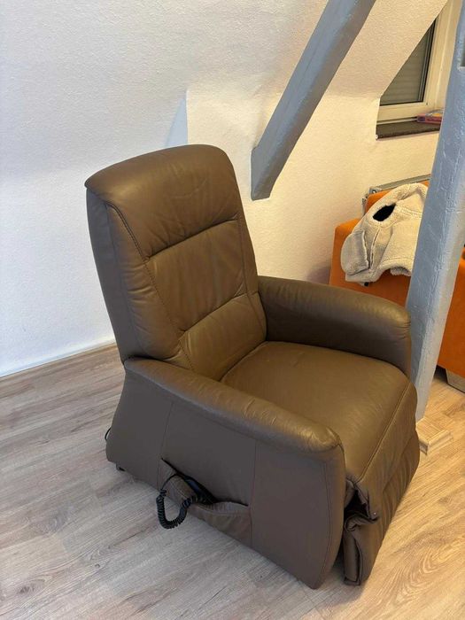 Scaun Electric Cu Telecomanda din piele