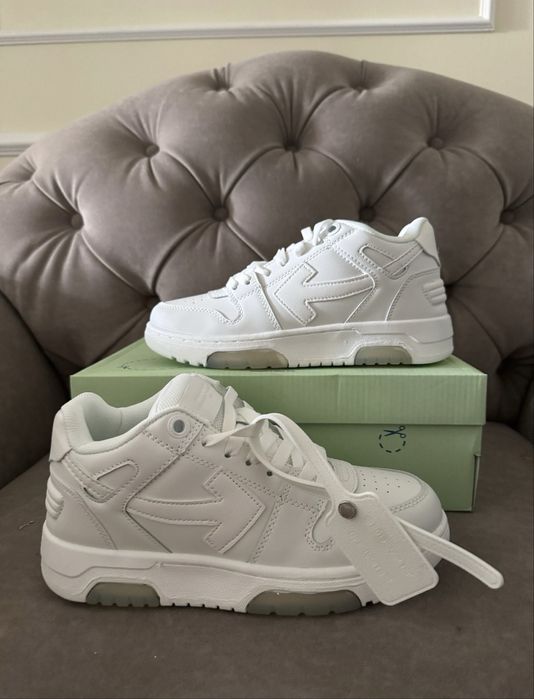 Off White Out of Office PREMIUM