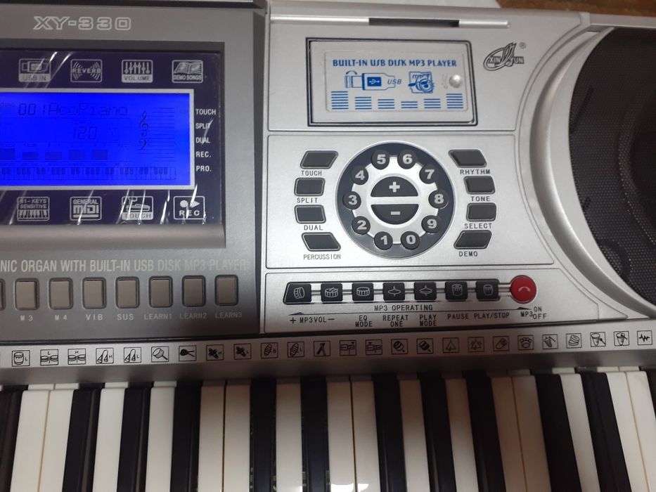 Продам Пианино XY-330