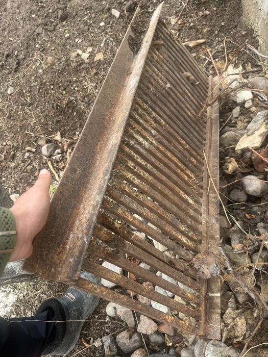 Решетка на лоток