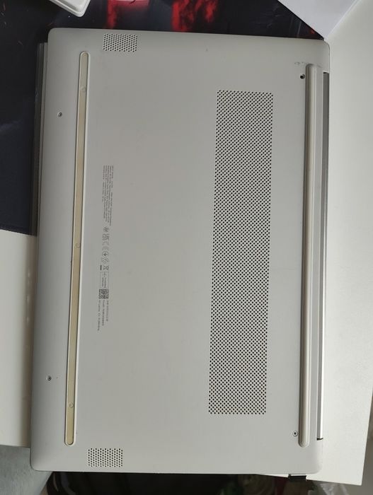 Laptop HP cu procesor Ryzen 5 7520U