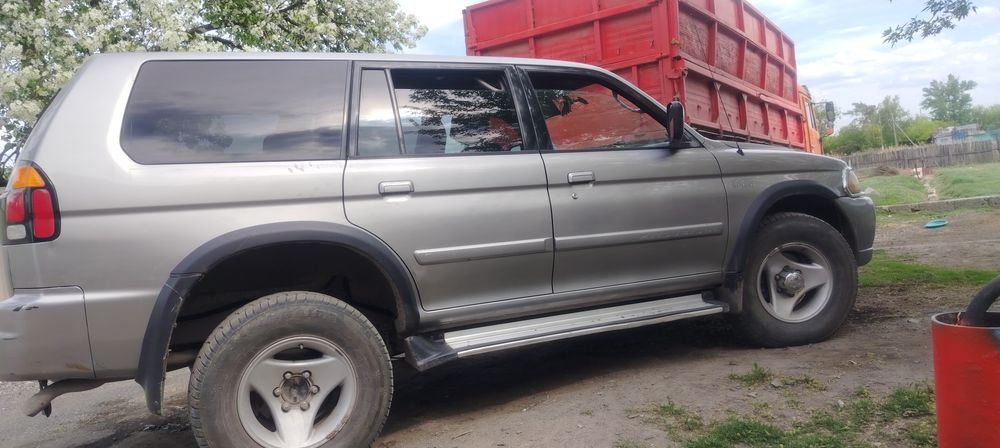 Продам монтеро спорт