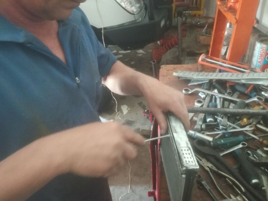 Замена радиаторов авто печек испарителей круглосуточно с гарантией