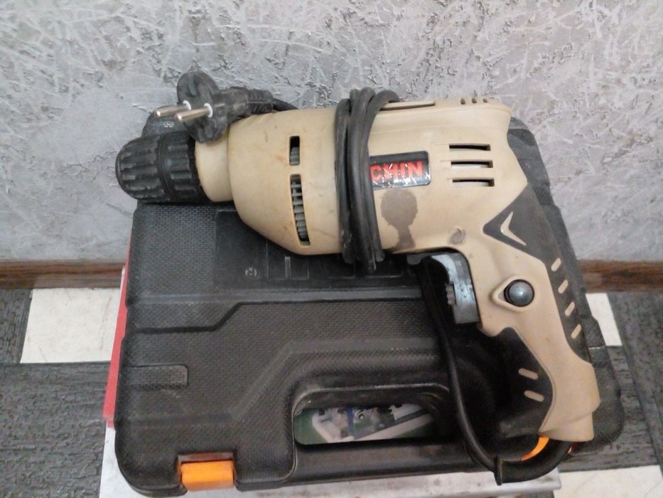 Шуруповёрт Lochin 750w