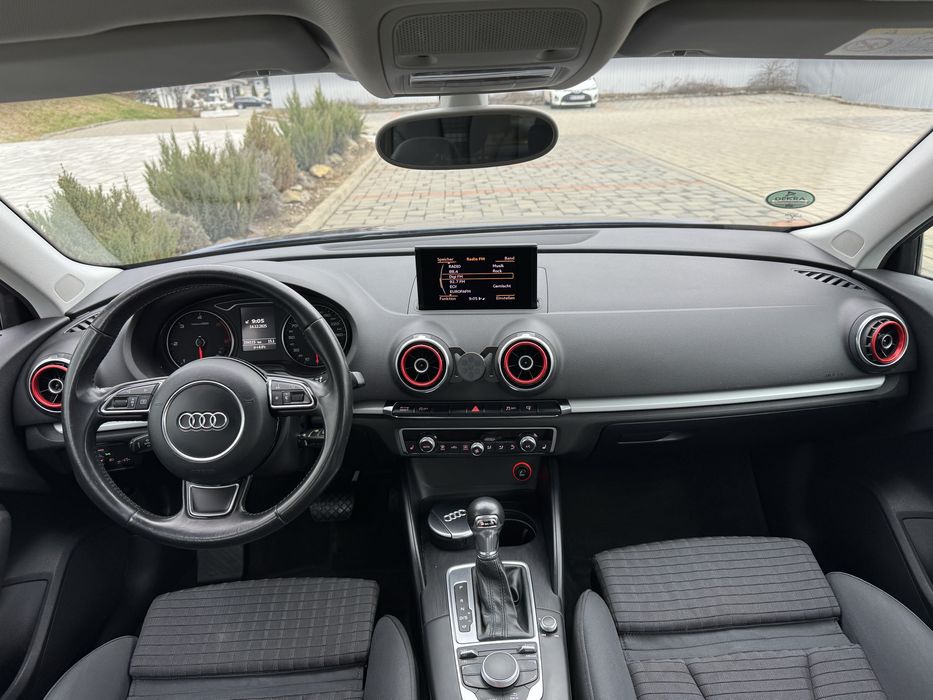 Audi A3/S-tronic/Automat/2014/Bi-xenon/Navigatie/Led/2.0 TDI/150 CP/