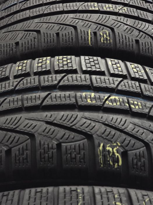 Set 235.40.19 pirelli m+s