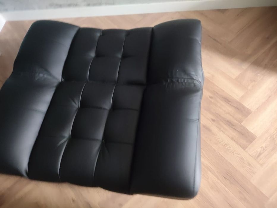 Продам кресло книжка