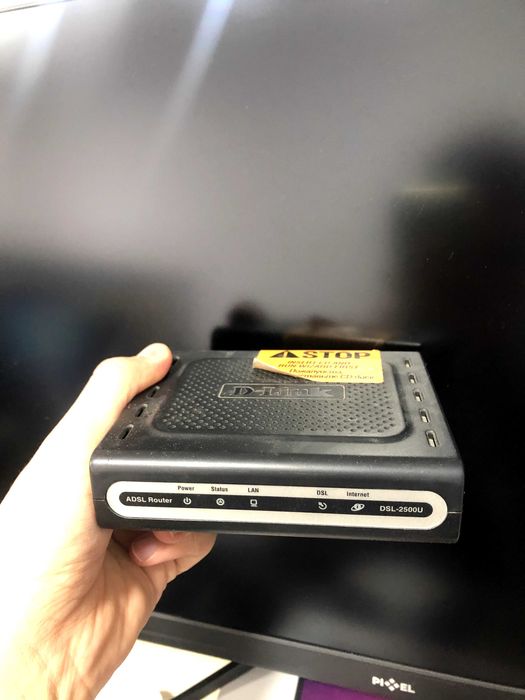 Модем ZTE ZXHN H168N + adsl router