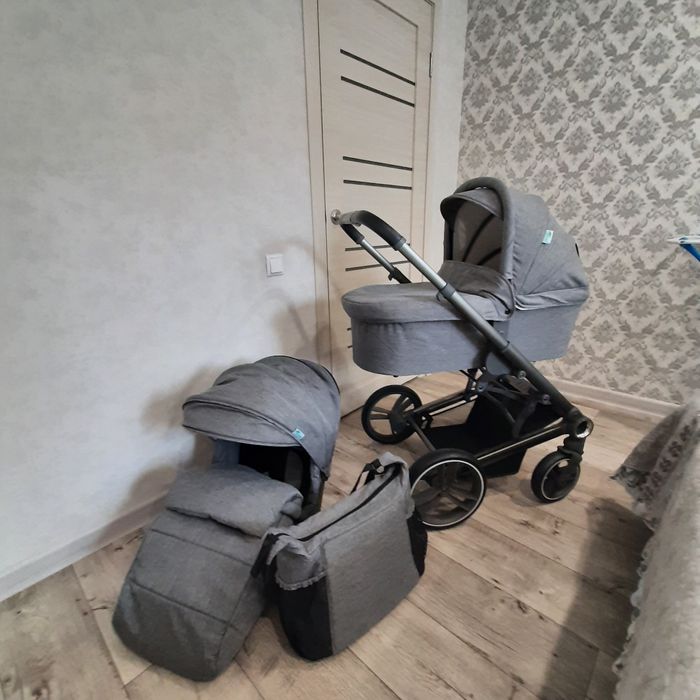 Коляска 2в1 Текнум, как новая