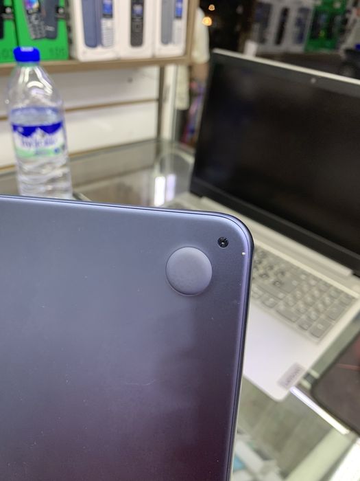 Macbook neo a18pro 8/256 gb