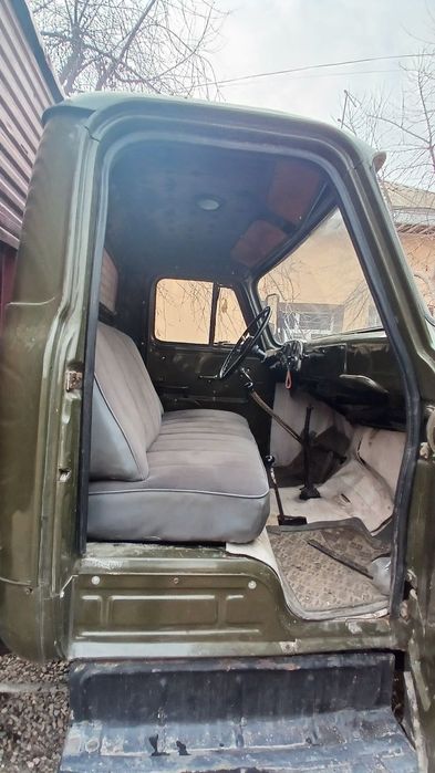 Gaz53 samasval 1990 yil gaz benzin boshqa malumotlar telda