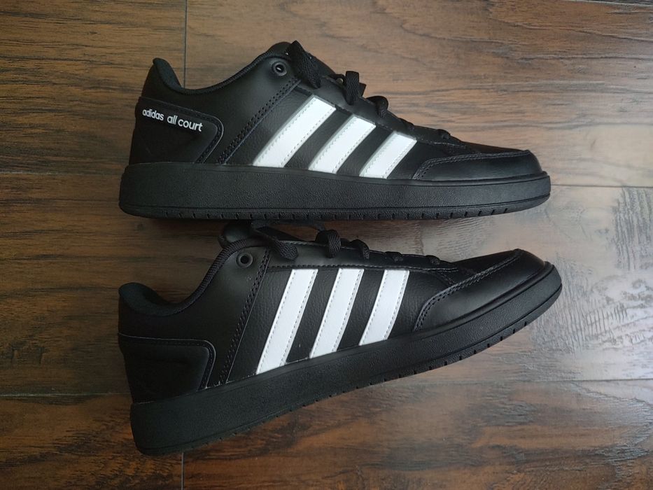 Adidași Adidas ALL COURT
