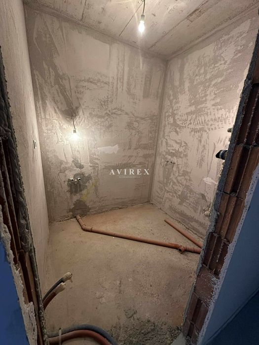 Продава се Двустаен апартамент в Пловдив, Тракия - 73 кв.м за 881 €/кв.м - Снимка #6